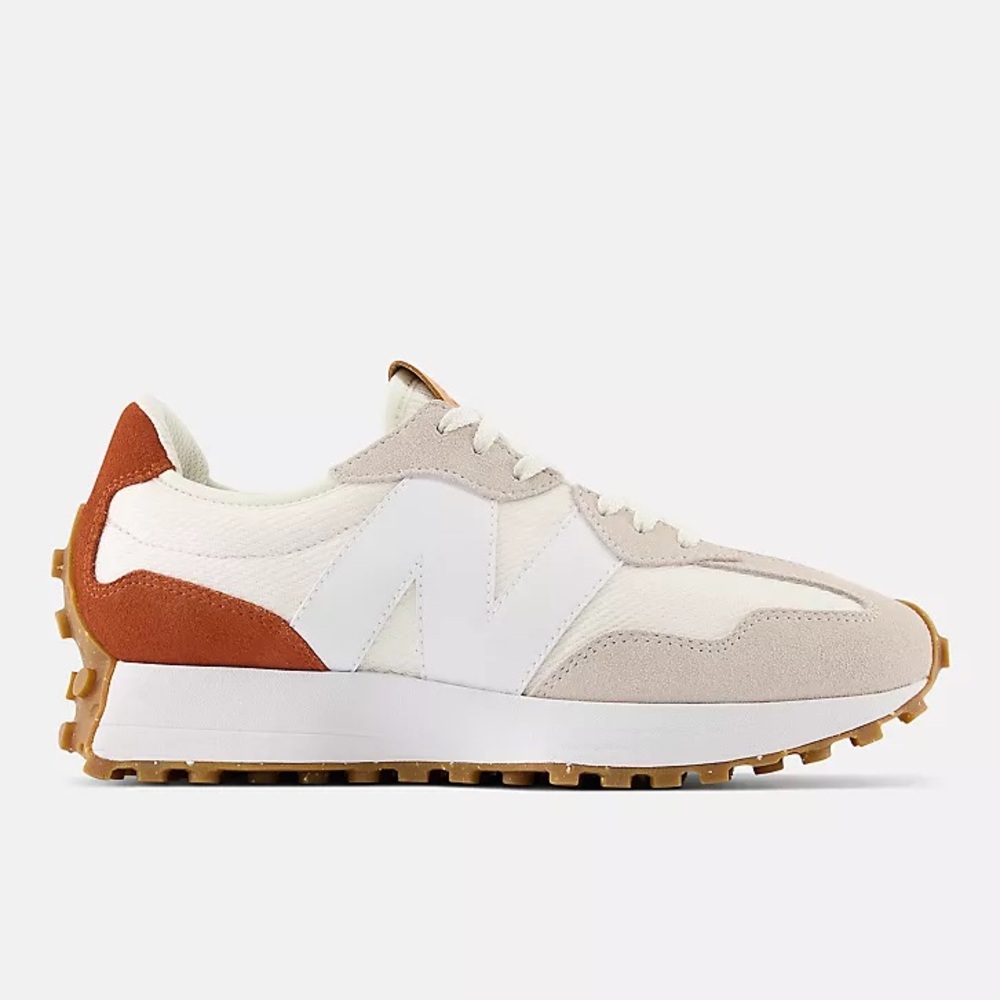 New Balance Women's Sneakers - White, Cream, Brown